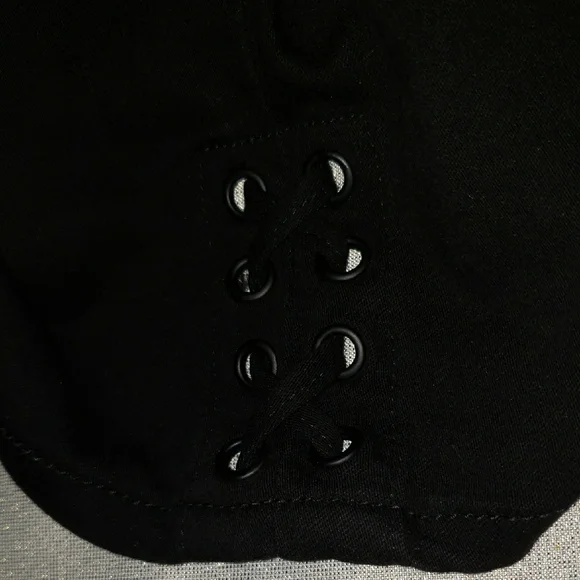 d. jeans NEW Black Lace-Up Hem Capri Pants Denim Bottoms NWT Women's 18 - Picture 13 of 15